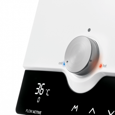 Водонагреватель Electrolux NPX 8 Flow Active 2.0